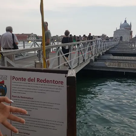 住宿加早餐酒店 3b Locazione Turistica 梅斯特雷