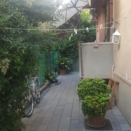 住宿加早餐酒店 3b Locazione Turistica 梅斯特雷